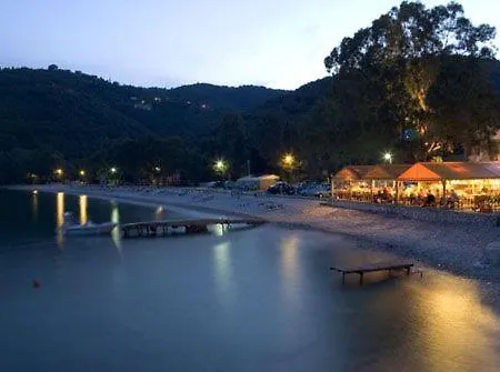Nikatsas No 2 Holiday home